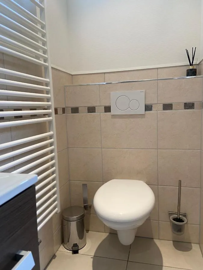 Sfeervol Guesthouse, Prive Tuin En Free Parking Rotterdam Apartment
